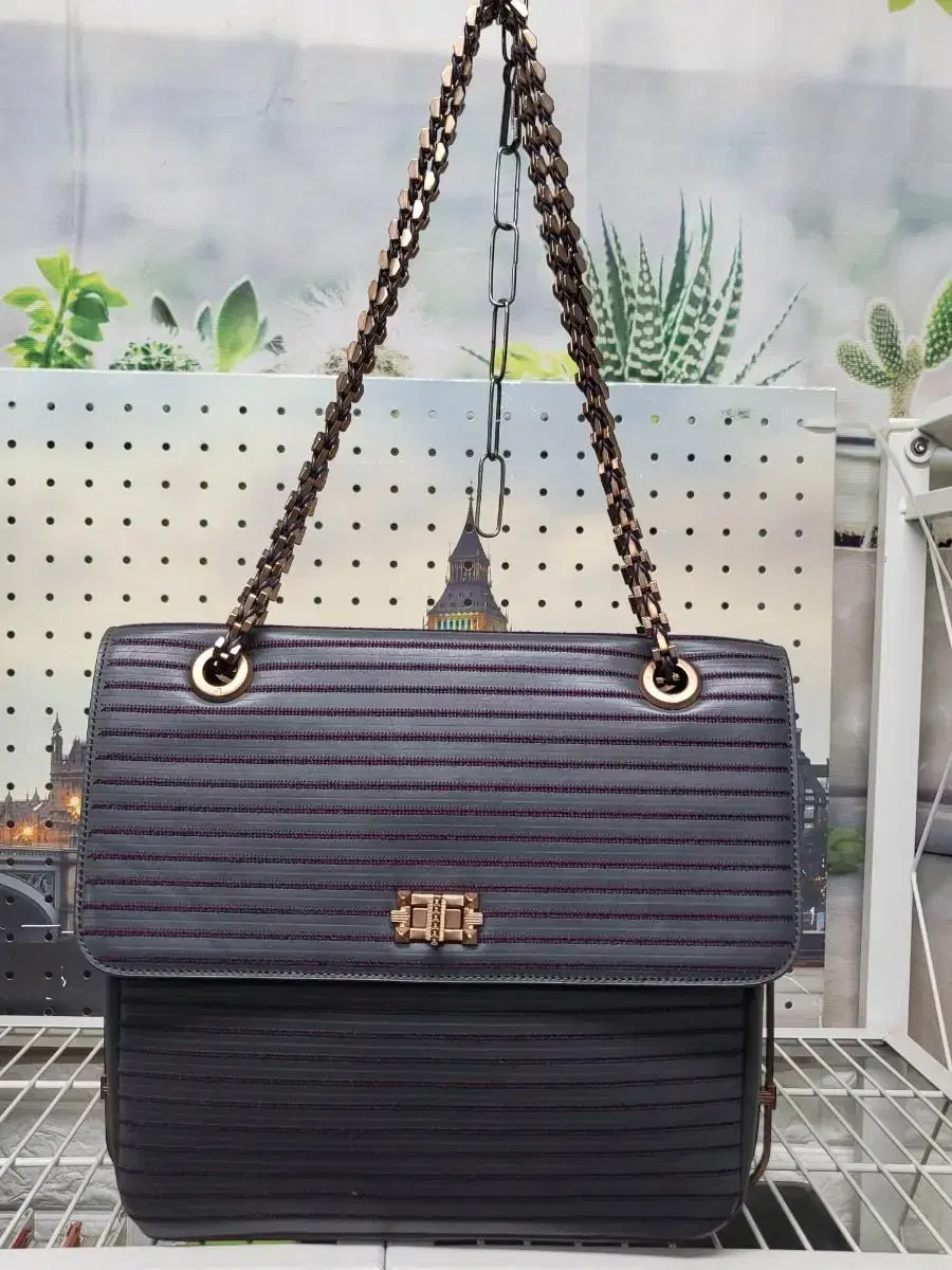 thumbnail-1